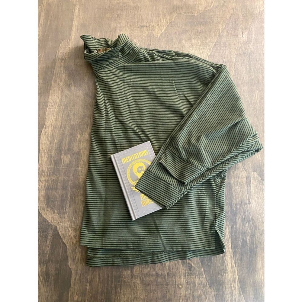 Vintage Striped Olive Green Boxy Turtleneck Top